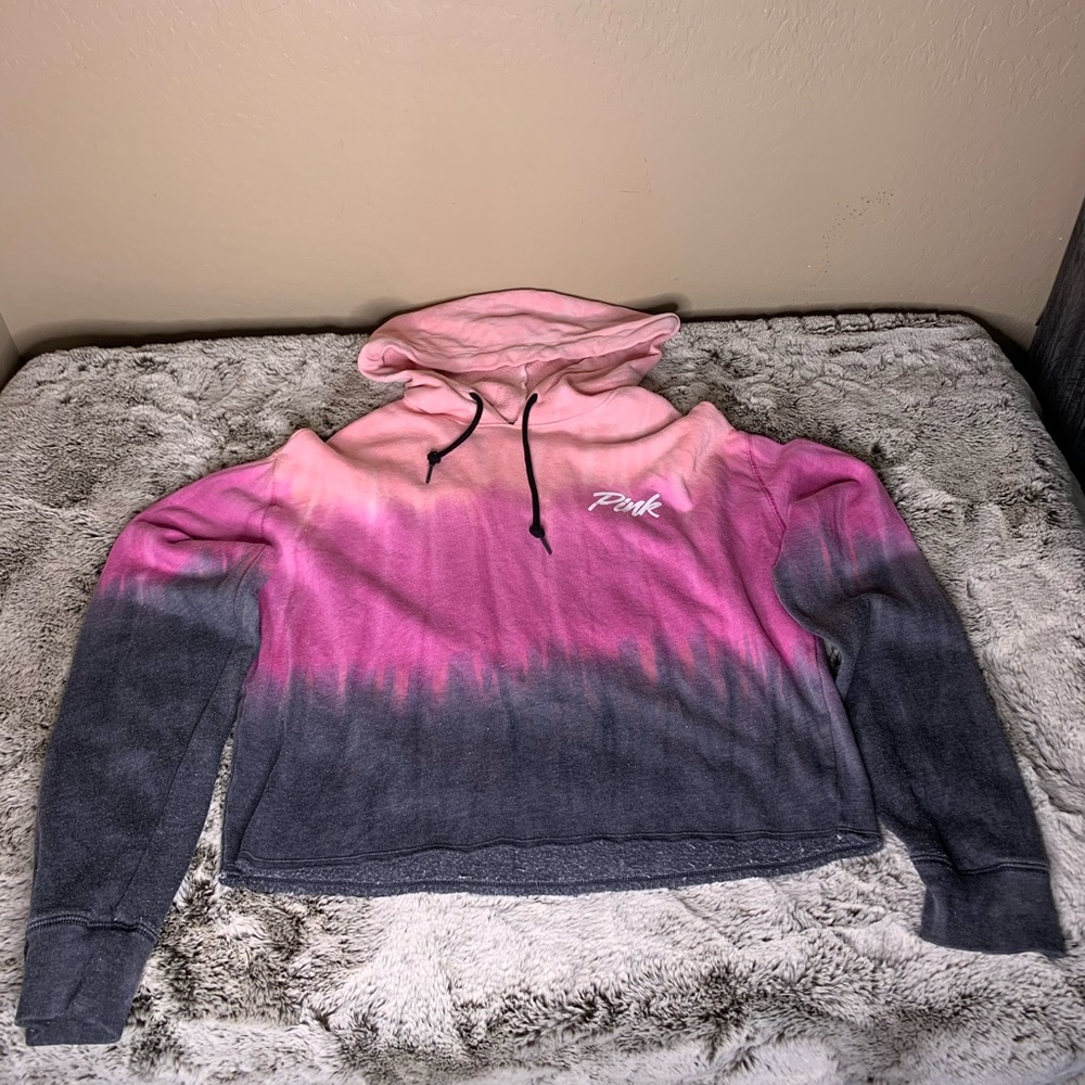 PINK CROPPED HOODIE